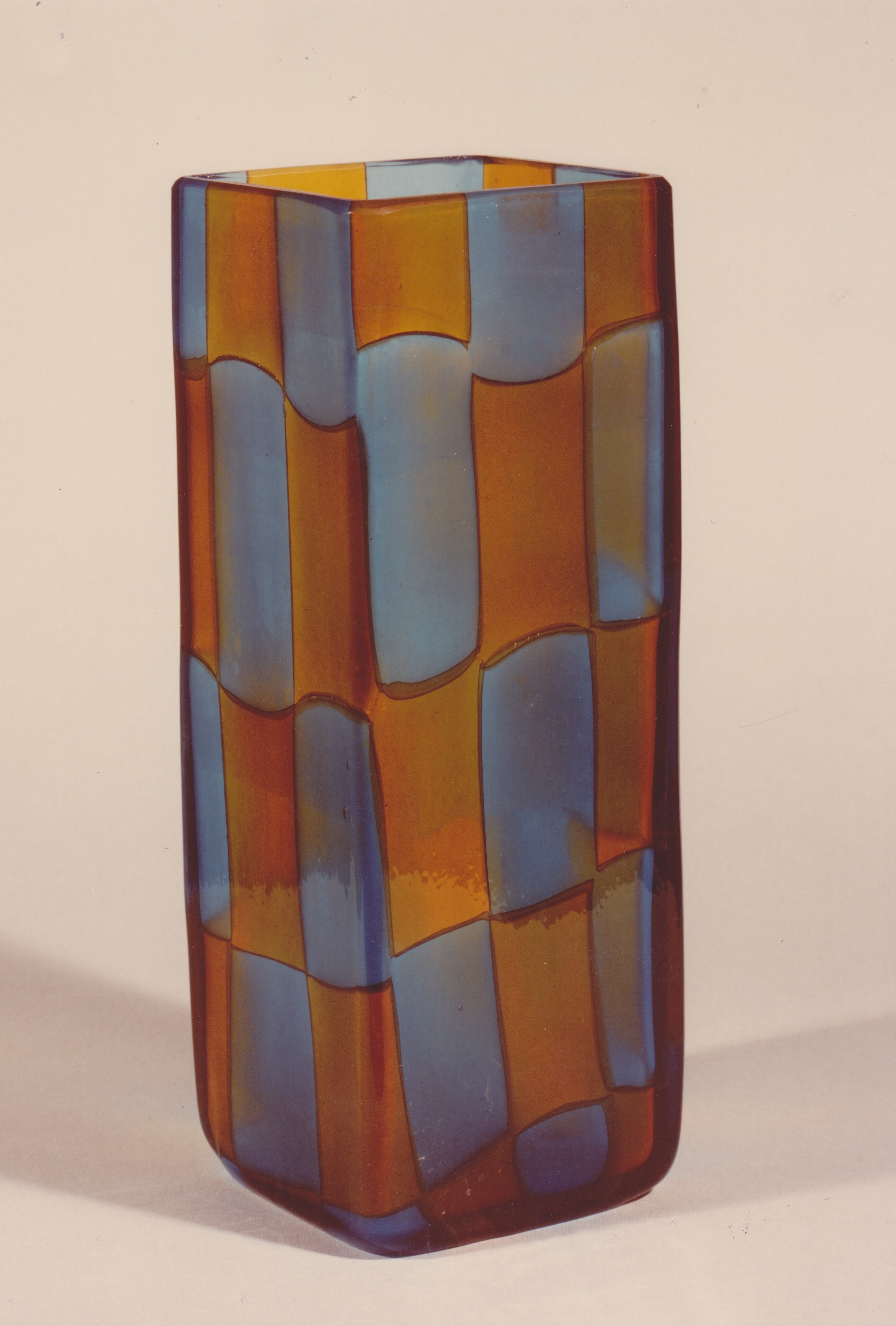 Vaso alterni 1958